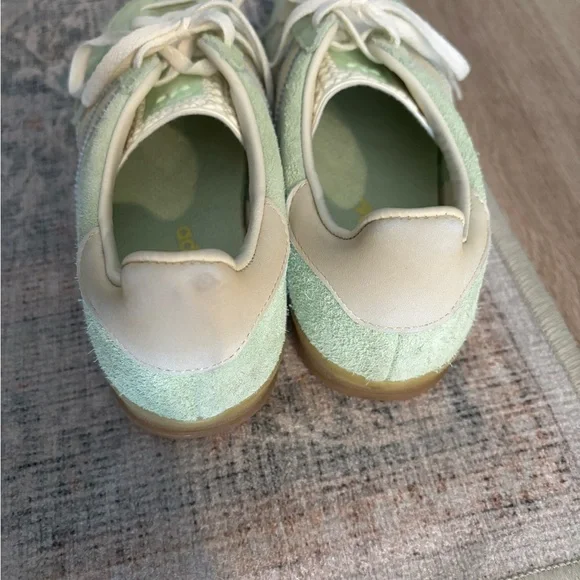 Pastel Green Adidas Gazelle - Picture 5 of 7